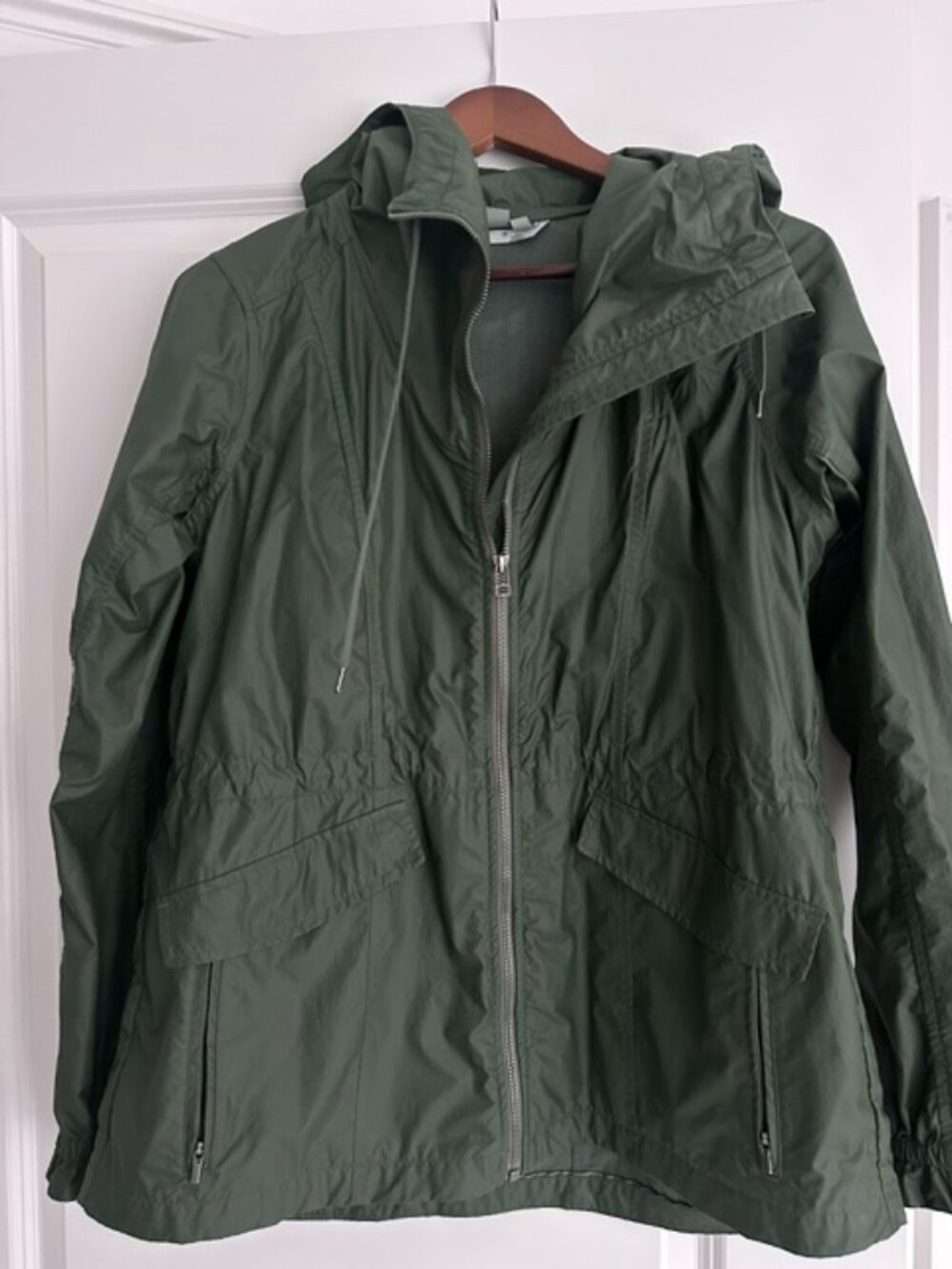 Athleta Outbound Rain Jacket